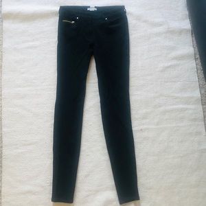 Black skinny jeans